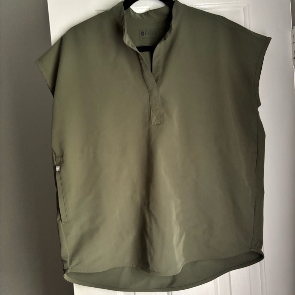 Figs Olive Green Women's Sleeveless Scrub Tank